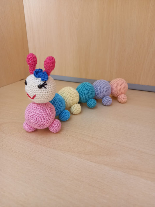 Bruco Arcobaleno – Peluche Idea Regalo in crochet
